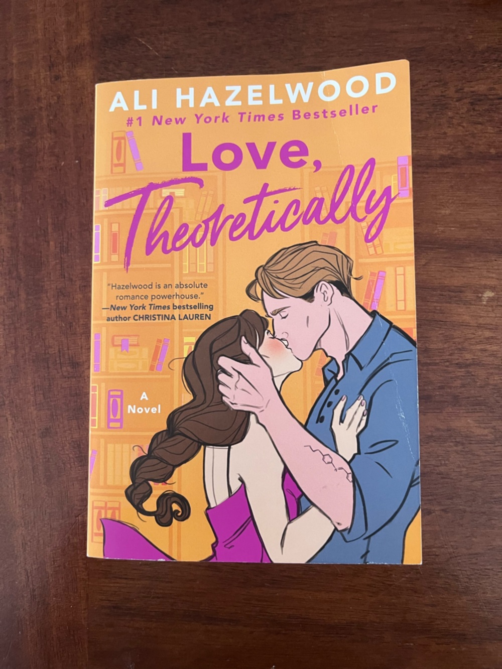 Ali Hazelwood - Love, Theoretically